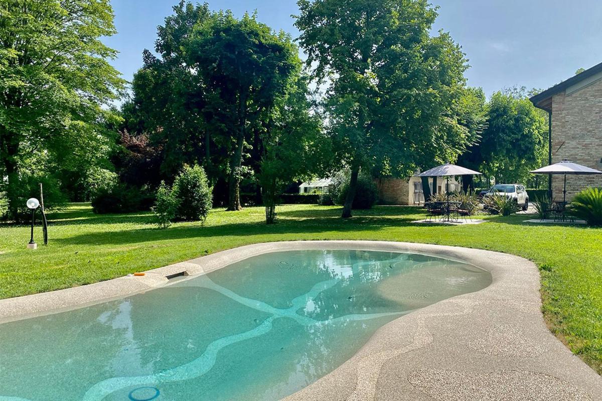 Al Vecchio Fienile Bed & Breakfast San Michele al Tagliamento Eksteriør bilde