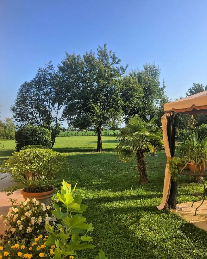 Al Vecchio Fienile Bed & Breakfast San Michele al Tagliamento Eksteriør bilde