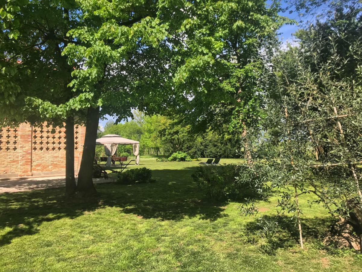 Al Vecchio Fienile Bed & Breakfast San Michele al Tagliamento Eksteriør bilde